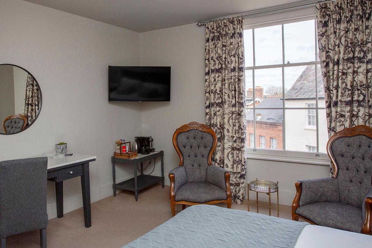 The Grosvenor Arms Hotel ชาฟท์สบรี ภายนอก รูปภาพ