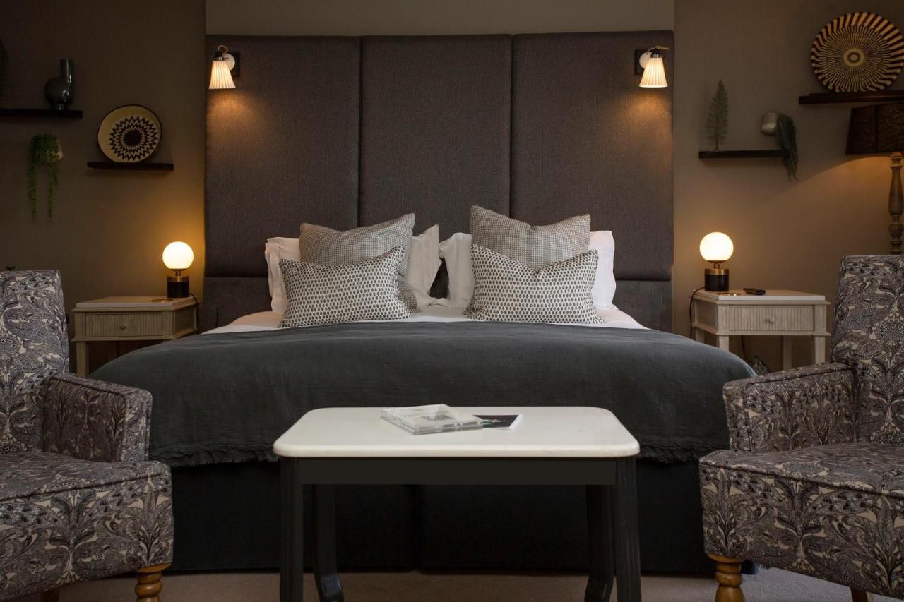 The Grosvenor Arms Hotel ชาฟท์สบรี ภายนอก รูปภาพ