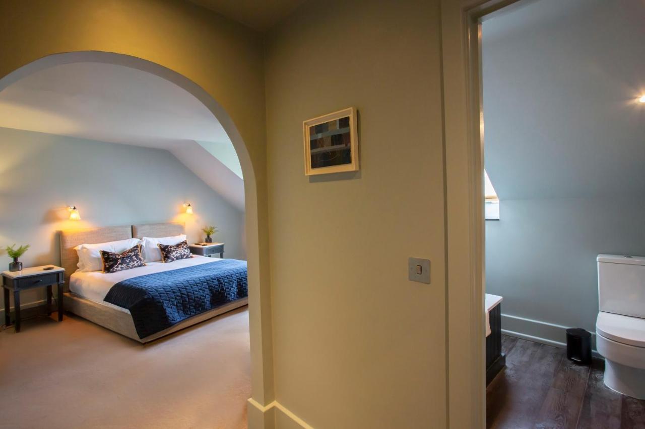 The Grosvenor Arms Hotel ชาฟท์สบรี ภายนอก รูปภาพ