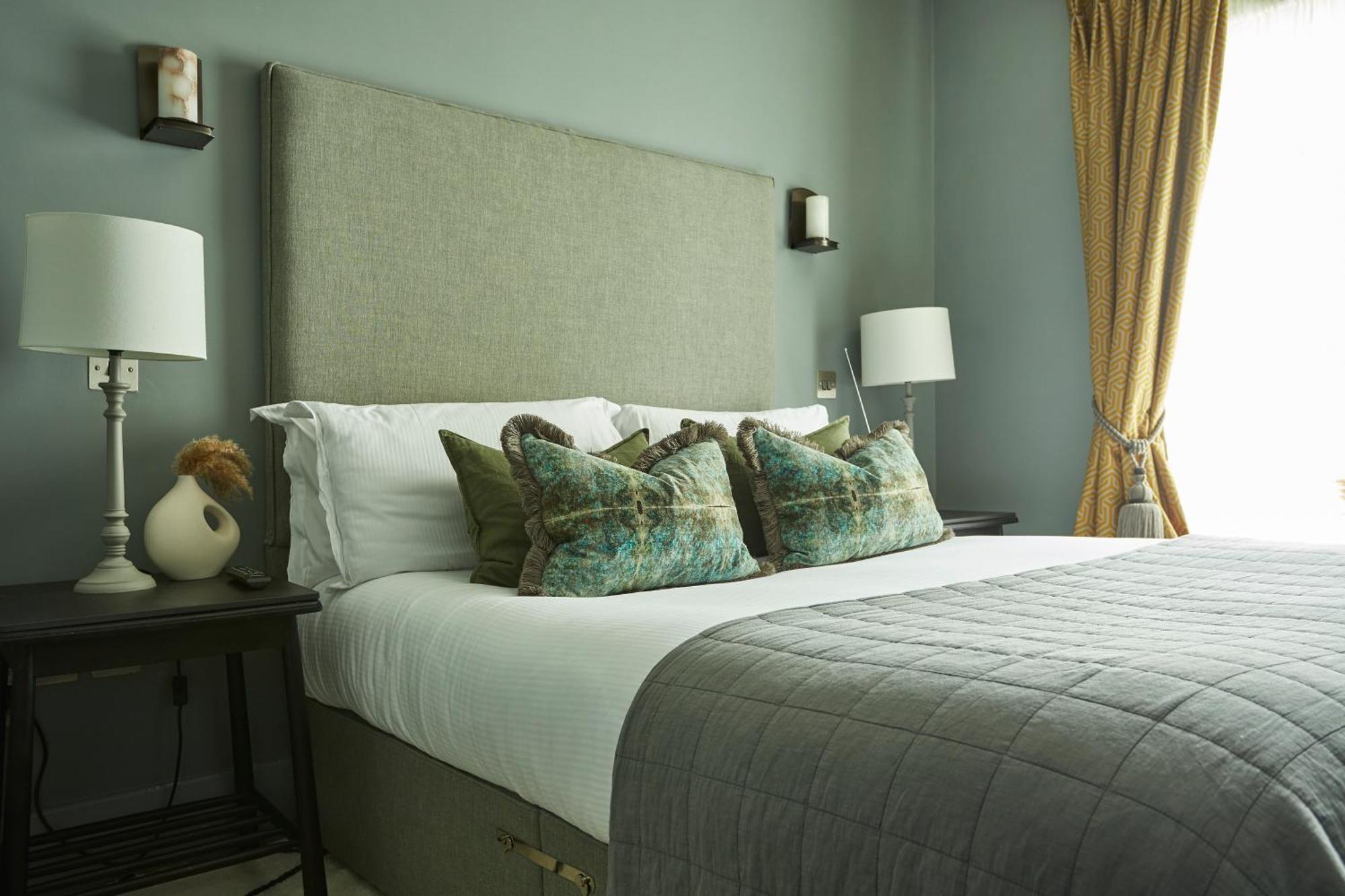 The Grosvenor Arms Hotel ชาฟท์สบรี ภายนอก รูปภาพ