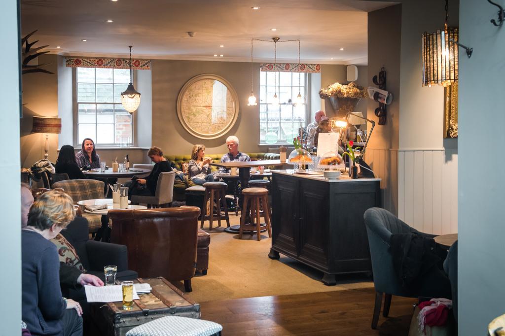 The Grosvenor Arms Hotel ชาฟท์สบรี ภายนอก รูปภาพ