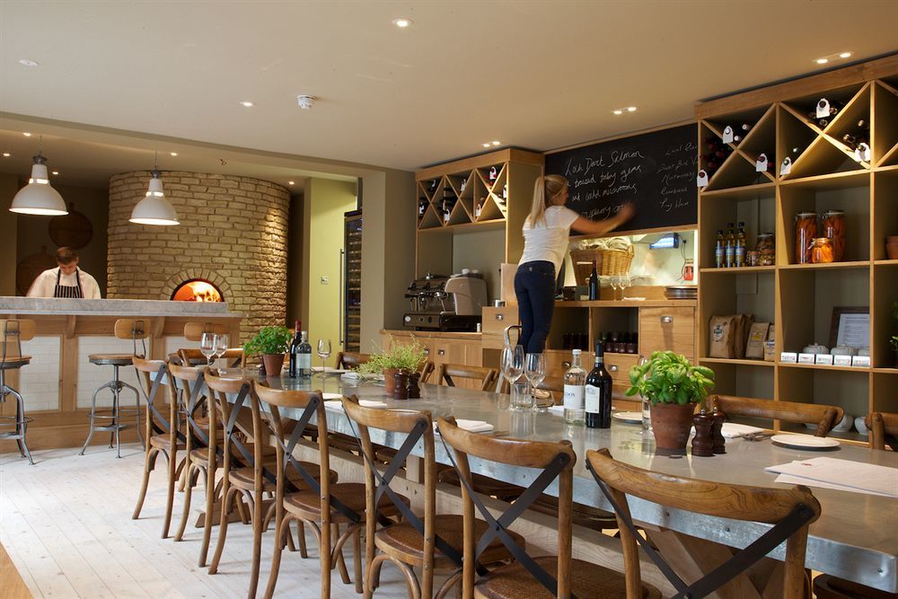 The Grosvenor Arms Hotel ชาฟท์สบรี ภายนอก รูปภาพ